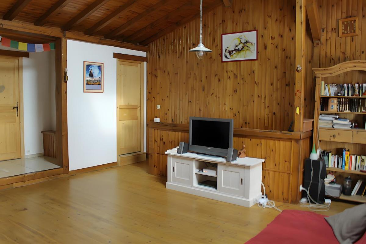 Chez Louve Bleue - Housity