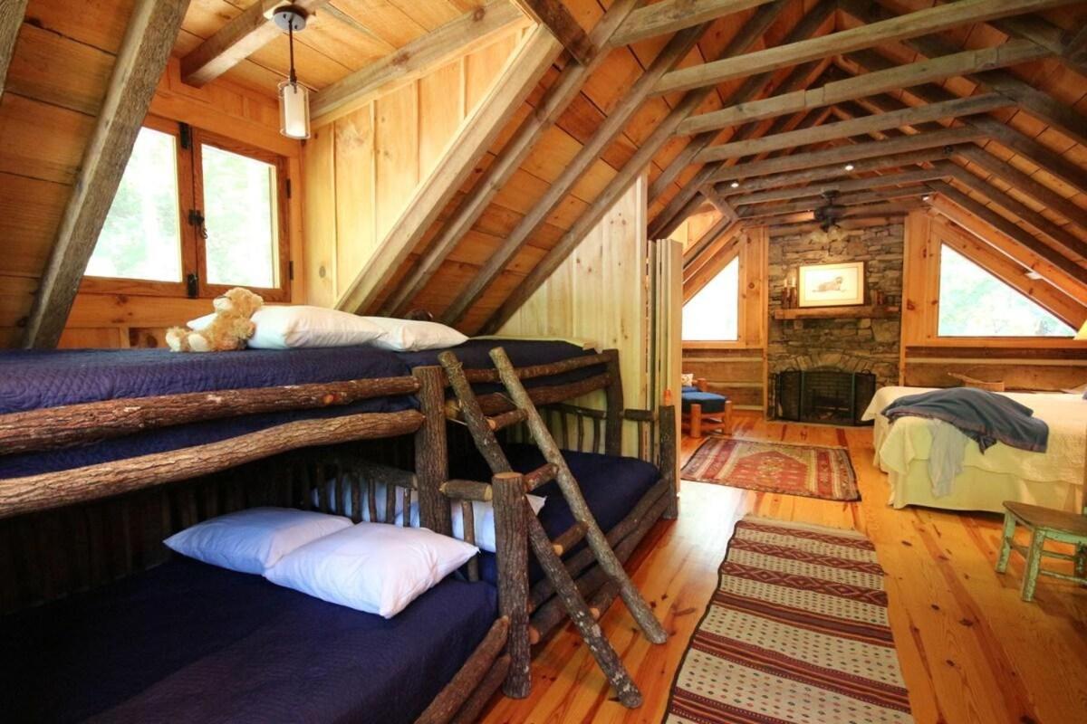 Sarah`s Cabin - Housity