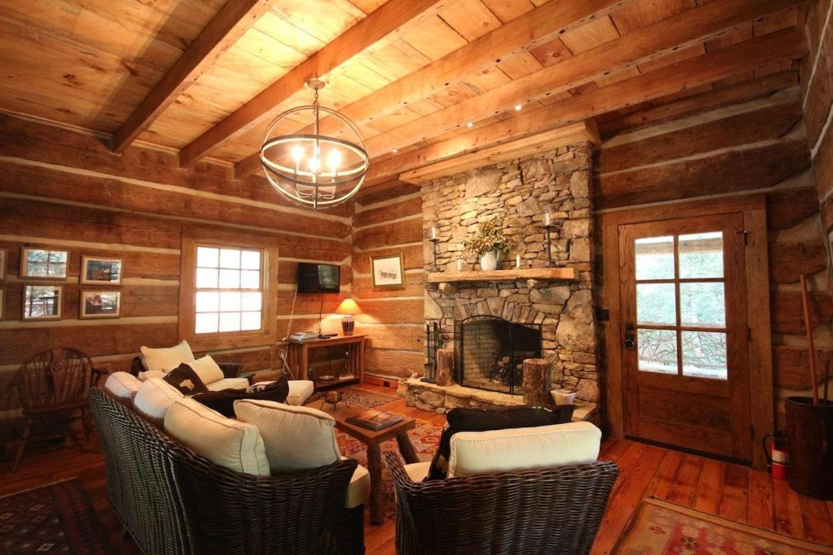 Sarah`s Cabin - Housity
