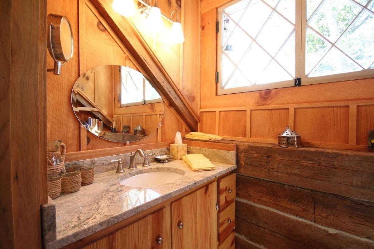 Sarah`s Cabin - Housity