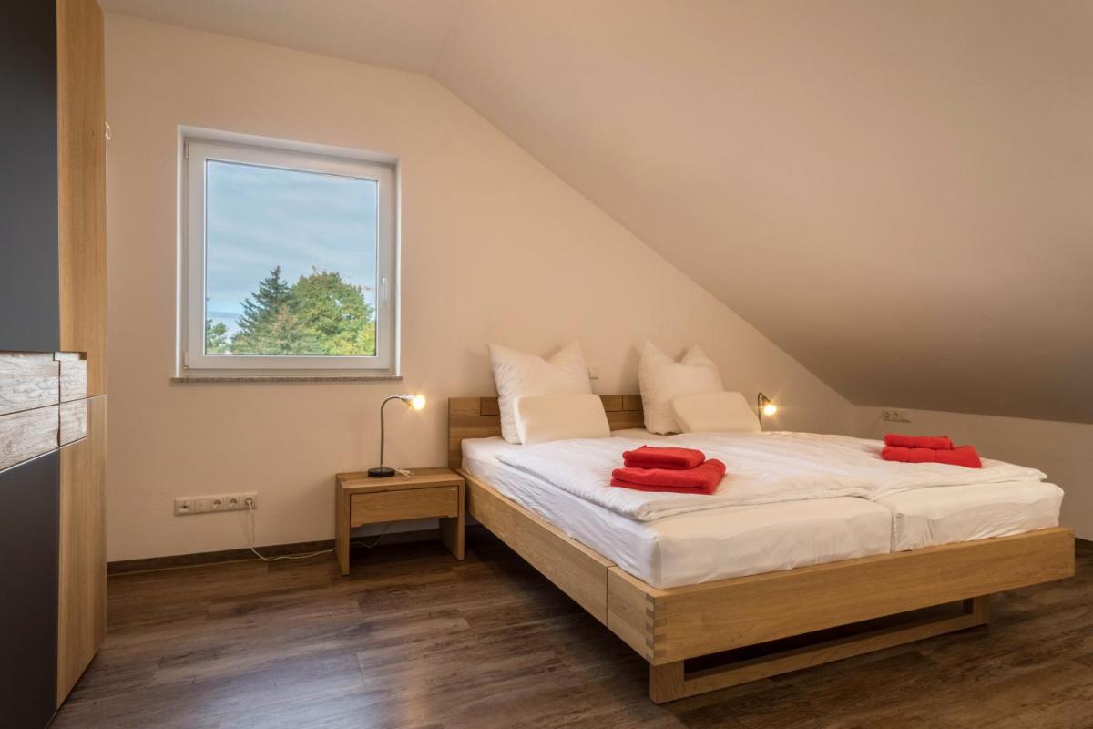 Ferienwohnung 3 am Biohof Eriskirch - Housity