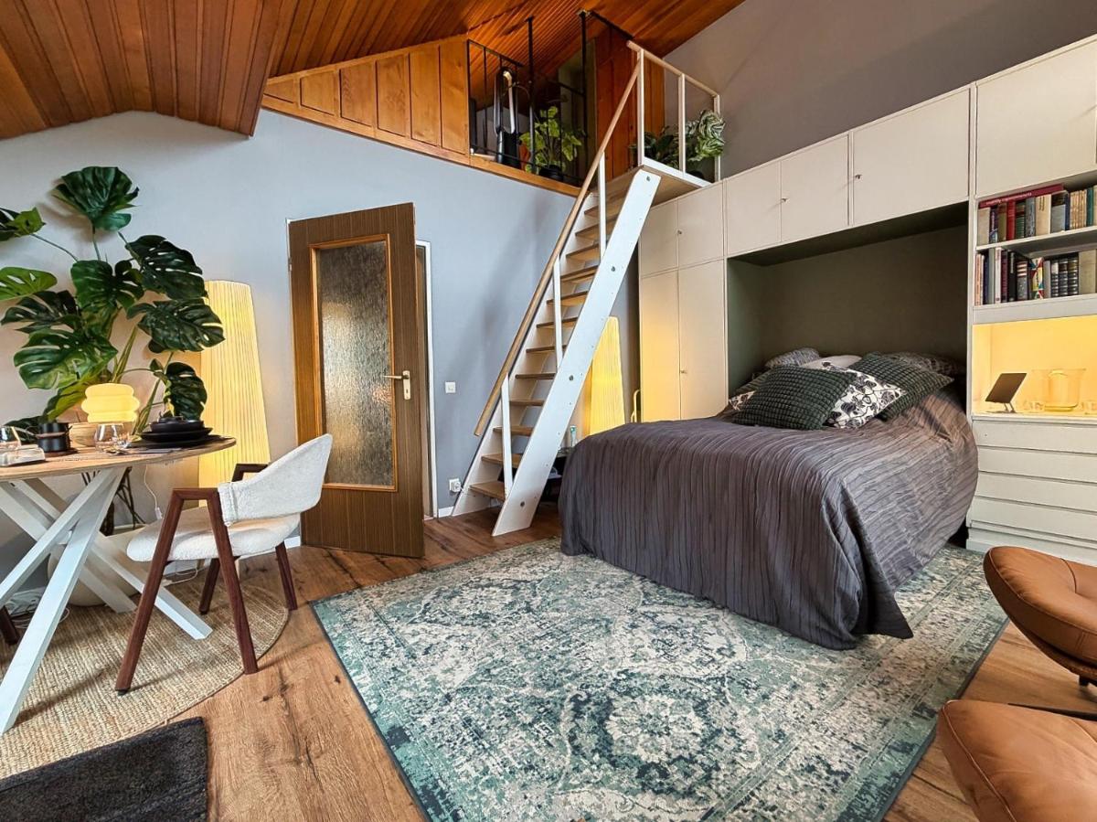 Aixpress Apartment - Housity