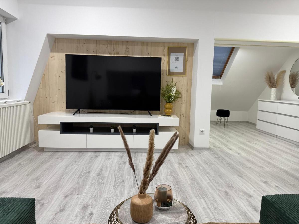 M B Homes Lauterstein 10 - Housity