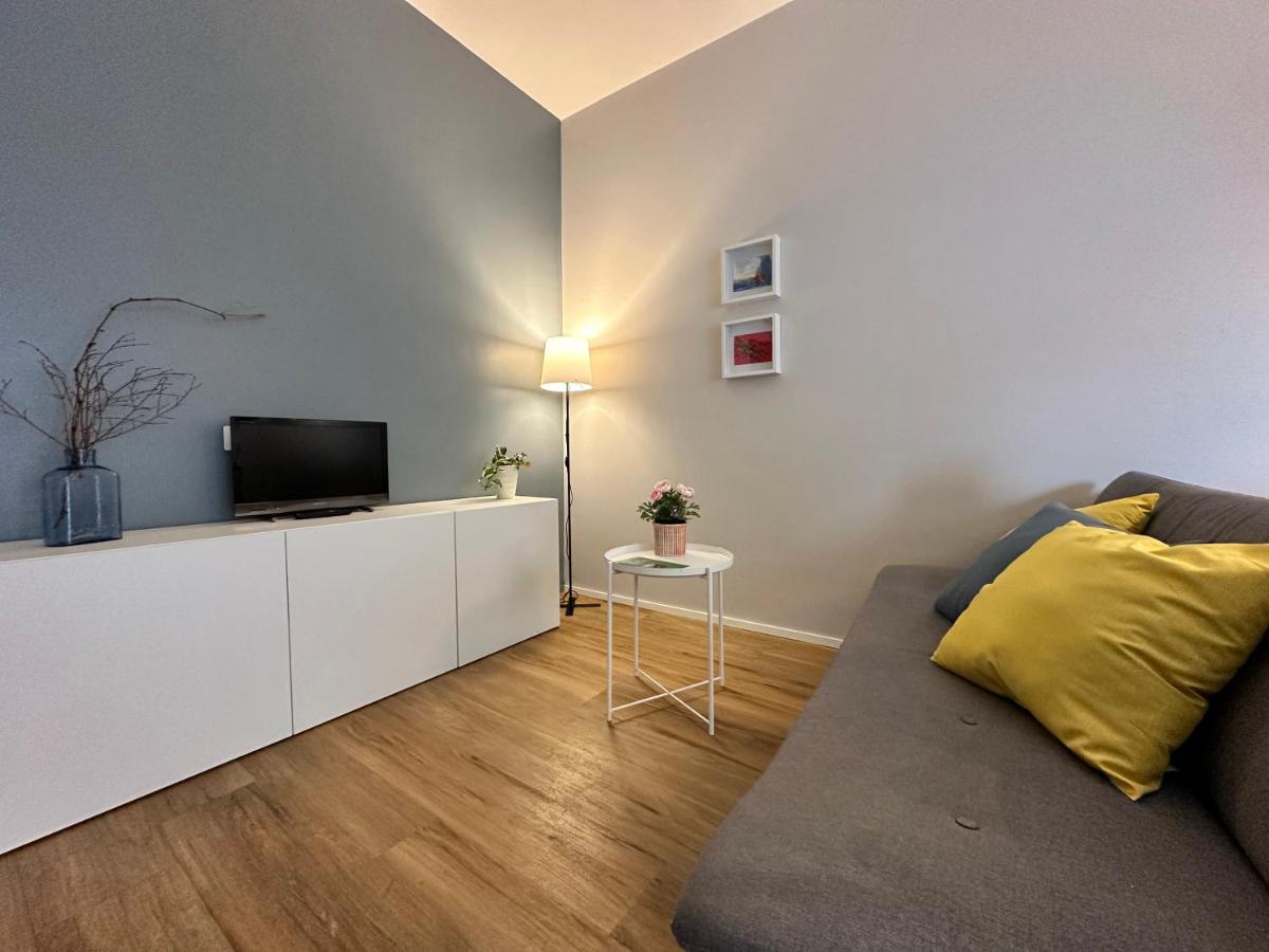 B-i-ELLA HOME - Housity