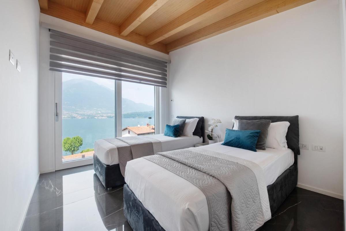 Luxury Lakefront Penthouse - Housity