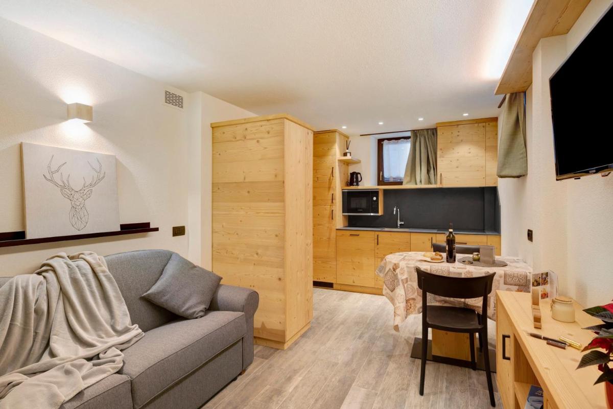 Stelo Rosina's Home - Housity