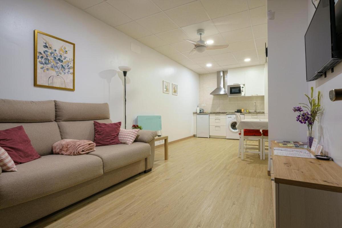 Sophie Apartamentos - Burela - Housity
