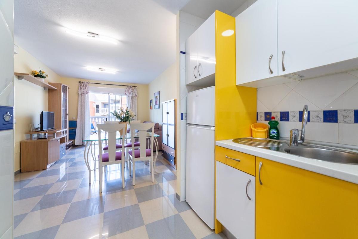 Apartamento Esbamar Vi - Housity