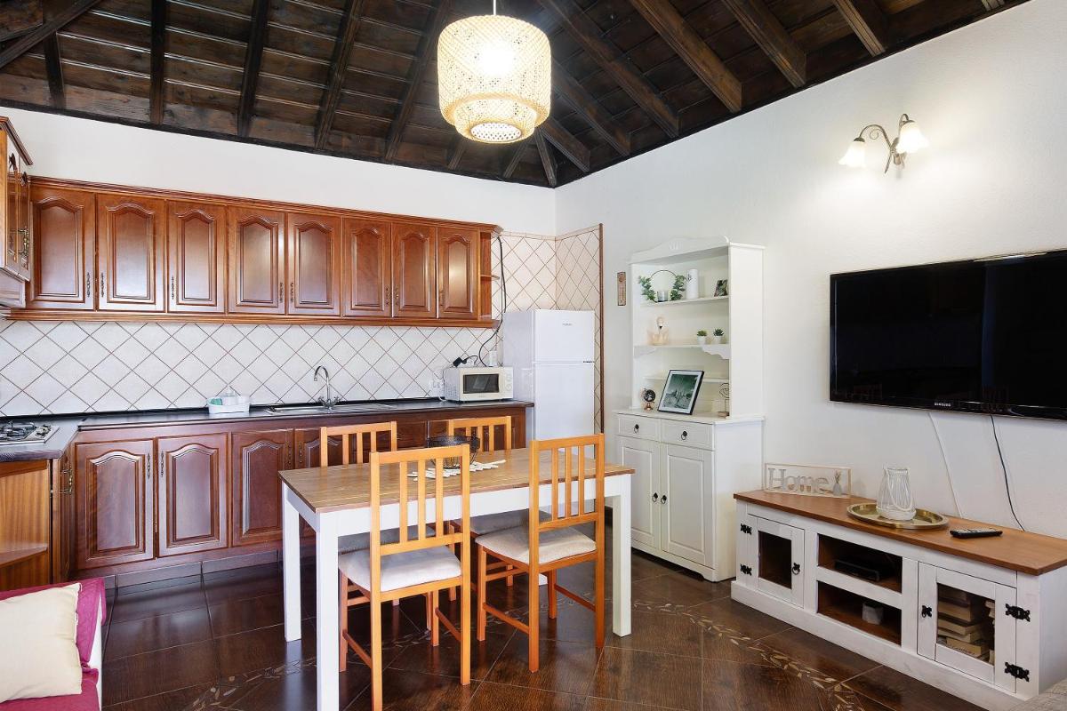 Casa La Flamenca - Housity