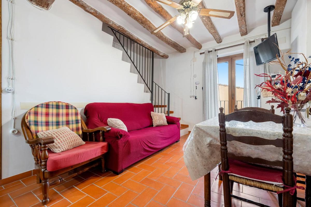 Ca la Llum - Housity