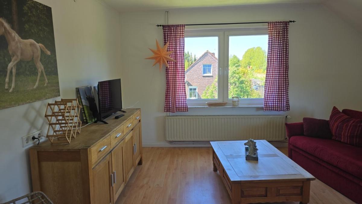 Ferienwohnung Wiesmoor - Ranch - Housity
