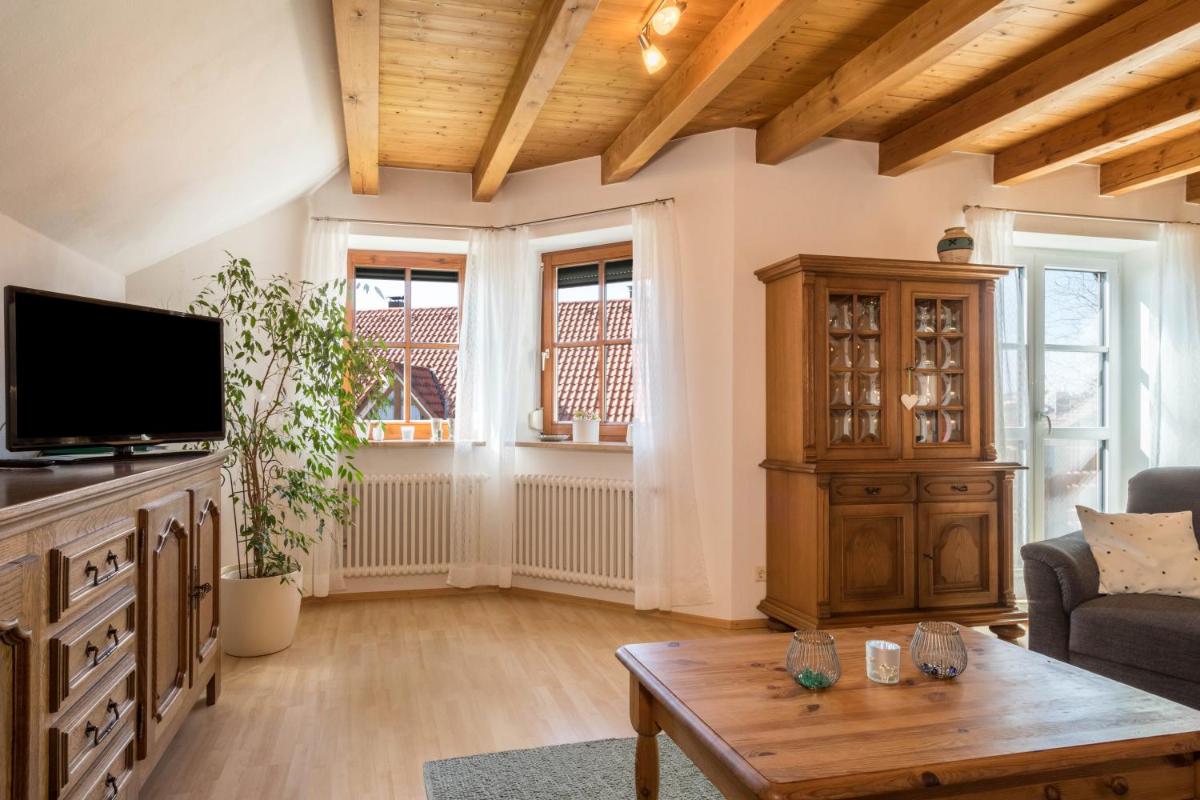 Ferienwohnung Ursula Hiemer 1 - Housity