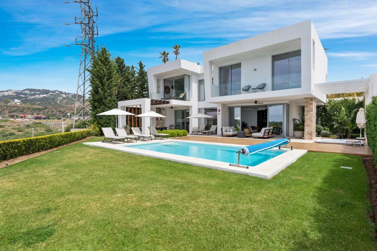 Villa Mariposa - Housity