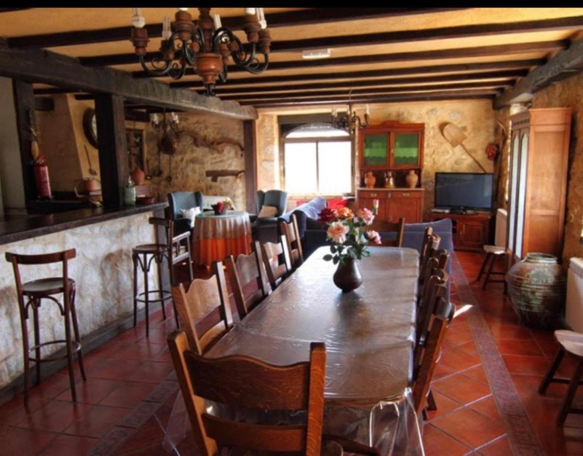 Casa Rural El Manantial - Housity