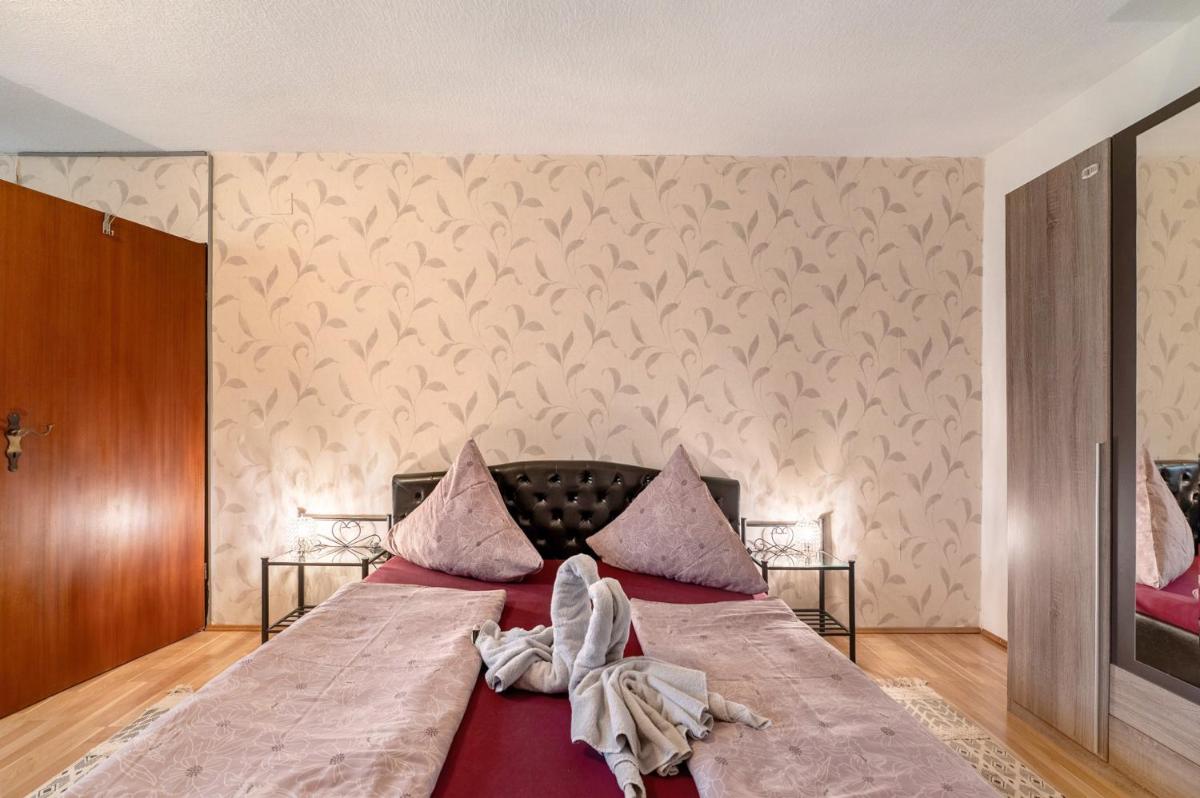 Ferienwohnung in der Eifel - Housity