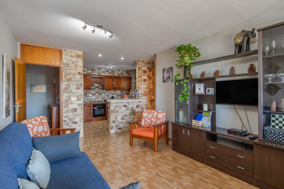 Casa Carolina Y Roger Tazacorte - Housity