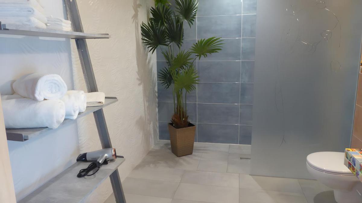 Ferienwohnung Für 5 Personen 77 M² - Housity