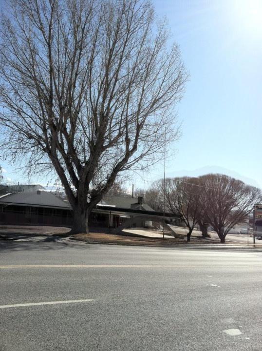 Gunnison Inn - Housity