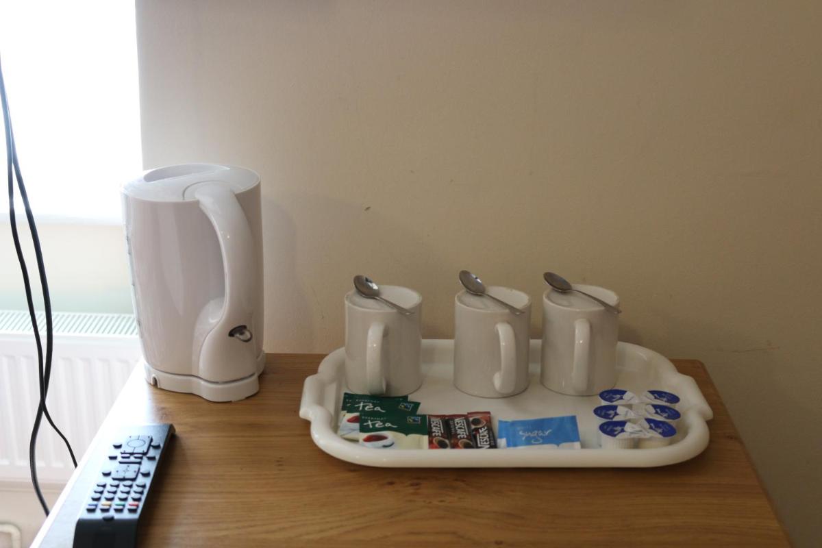 Acorn Lodge Guest House - Free parking - Housity