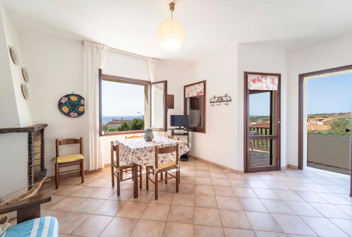 Stintino sea front apartments B - Housity