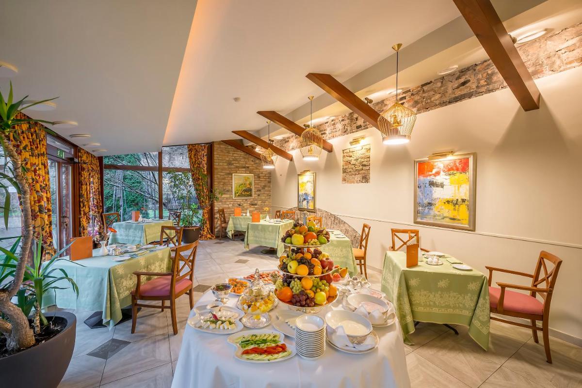Grotthuss Boutique Hotel Vilnius - Housity