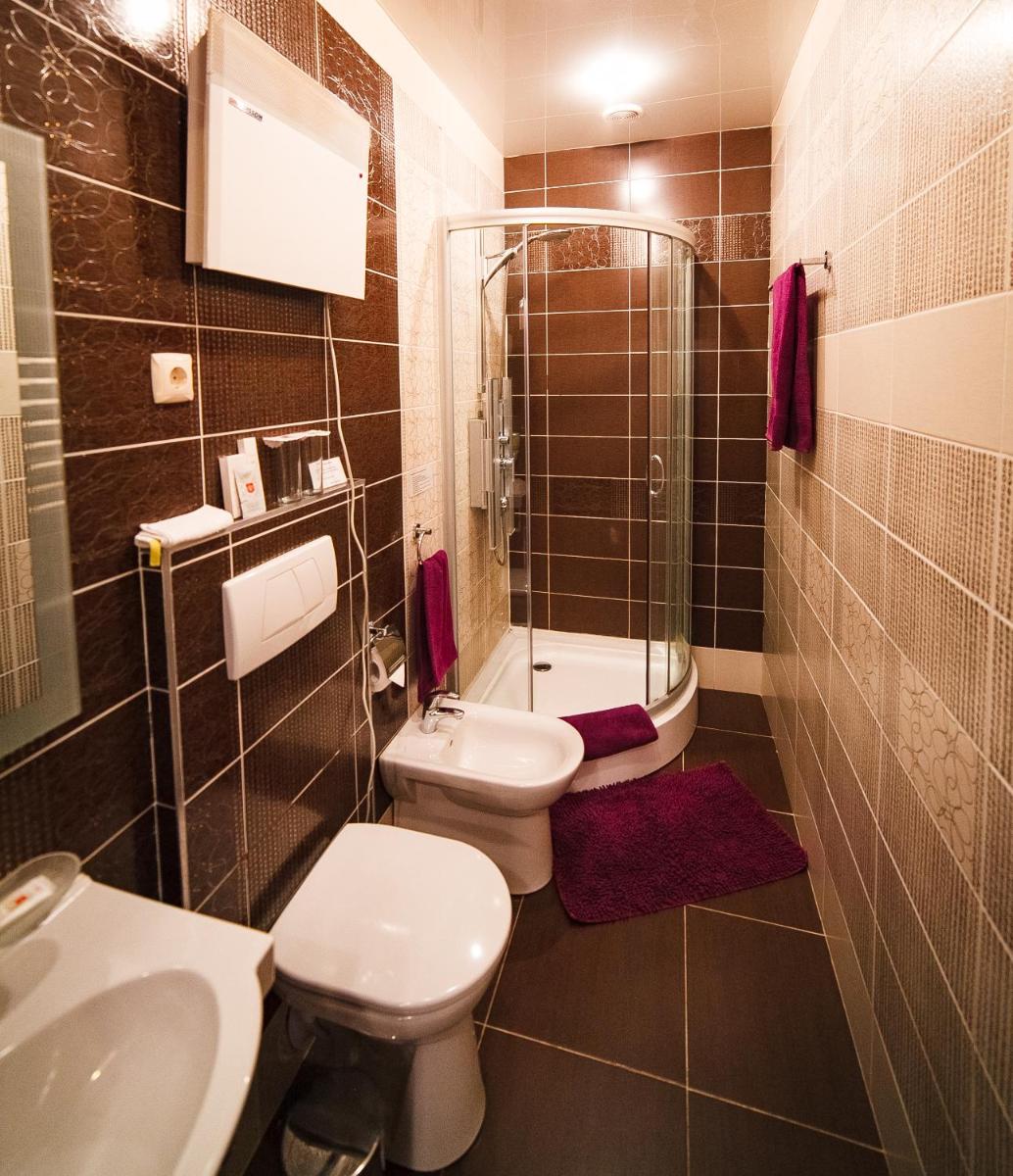 Beerloga Hotel - Housity