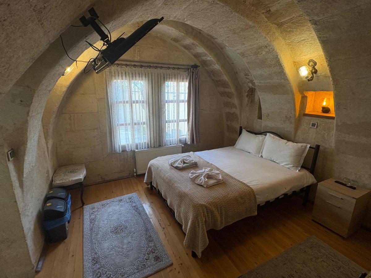 Ekoton Cave Hotel - Housity