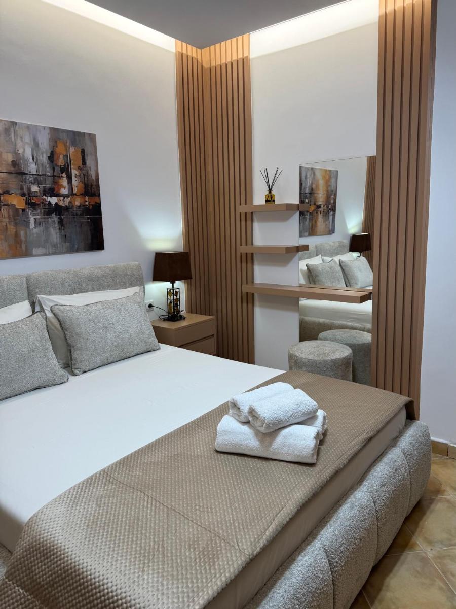 Melina Apartments - Housity
