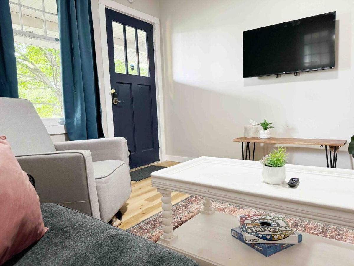 House of Color EVV Stylish Apartments - Housity
