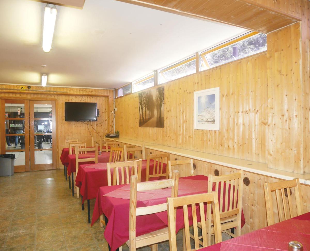 Kensal Green Backpackers 2 - Housity