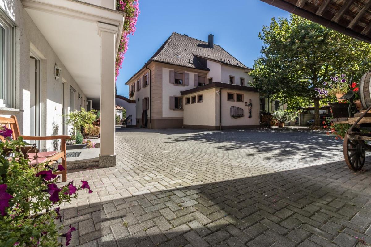 Hotel Löwen Garni - Housity