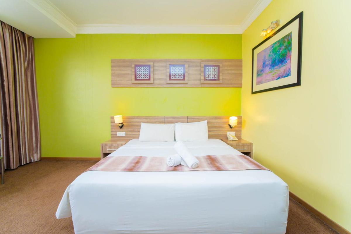 HIG Hotel & Convention - Housity