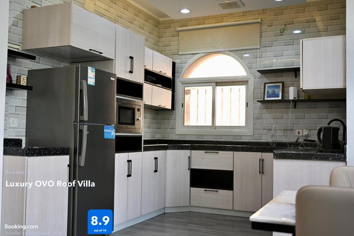Luxury OVO Roof Villa - Housity