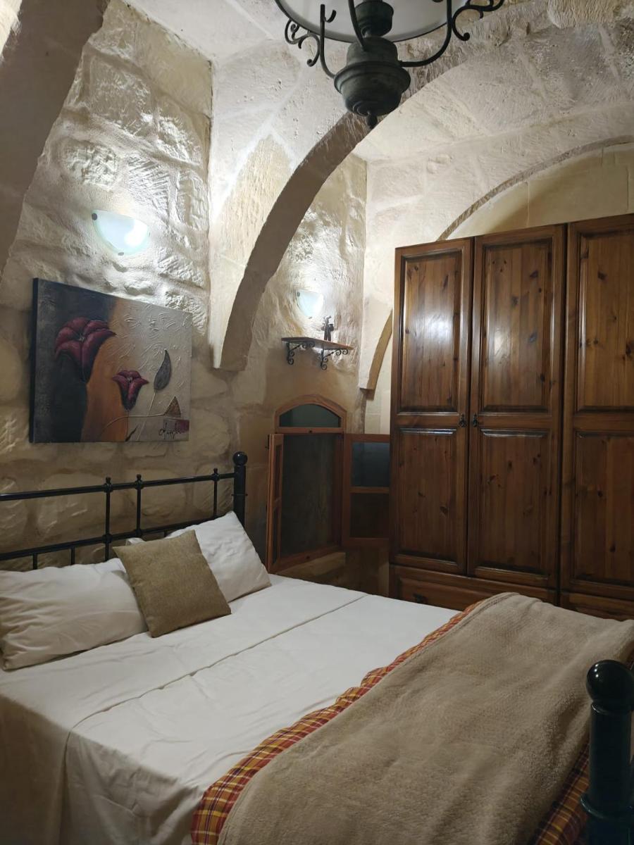 Tas-Suplu Farmhouse - Hizvo