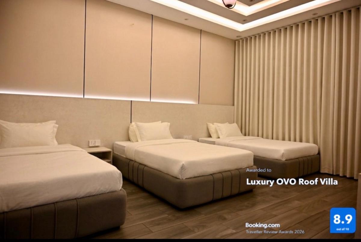 Luxury OVO Roof Villa - Housity