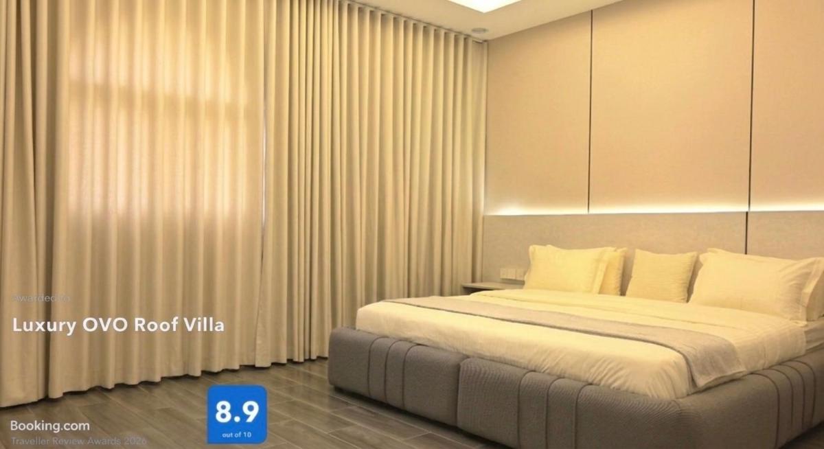 Luxury OVO Roof Villa - Housity