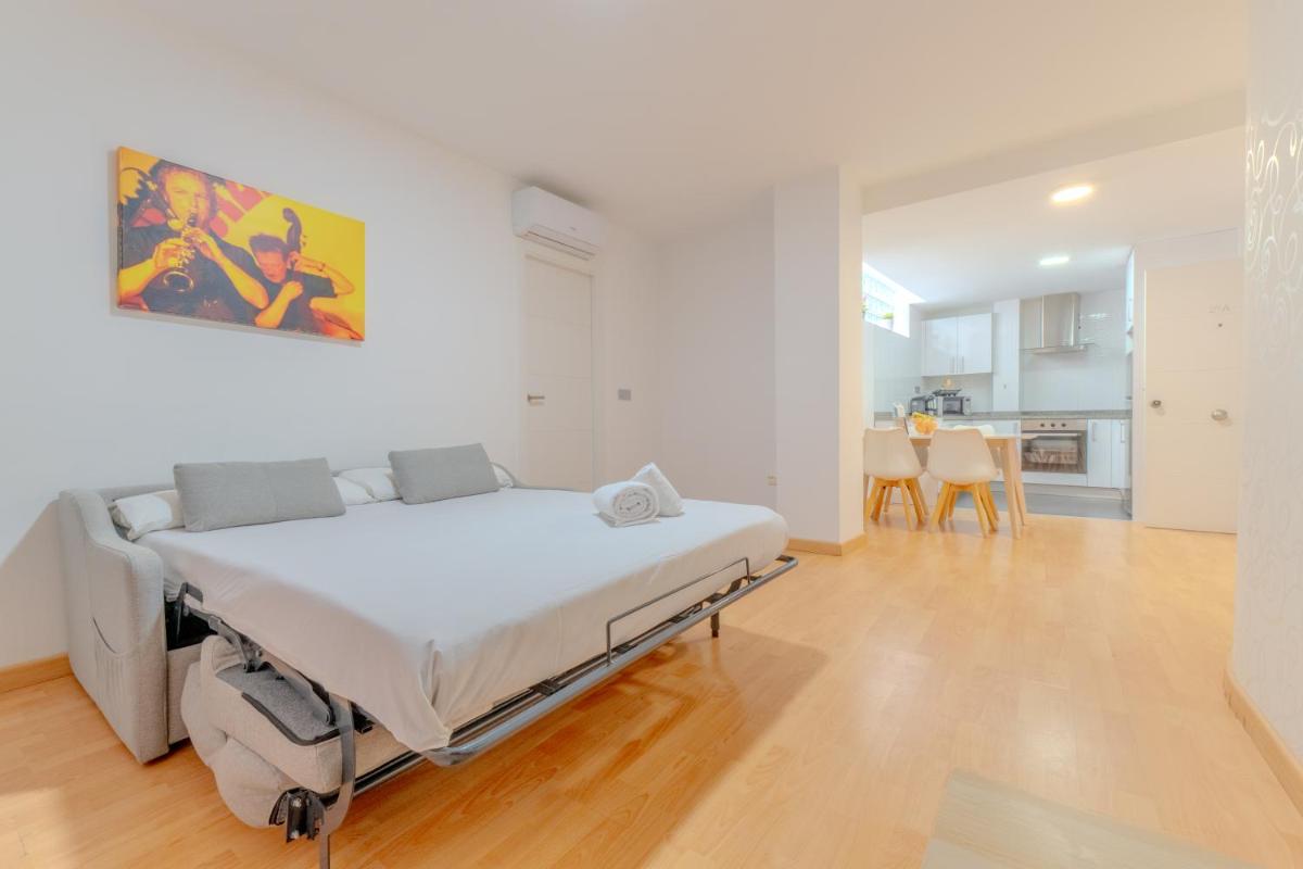 Apartamentos Globus by Be Alicante - Housity