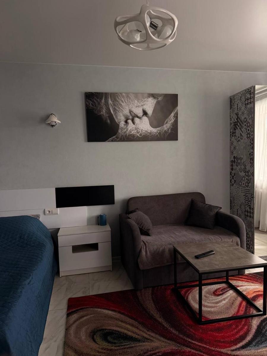 Apartment on Mstyslavs'ka - Housity