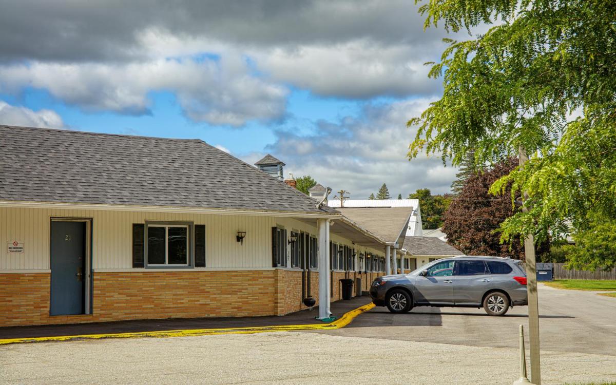 Farmington Motel - Housity