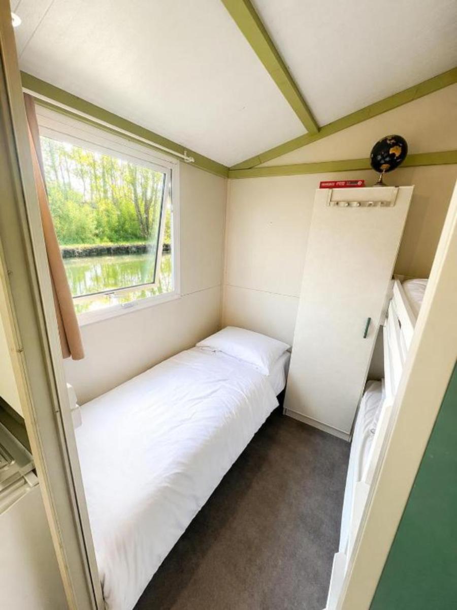 Cottage flottant Vintage supplément Jacuzzi privé - Housity