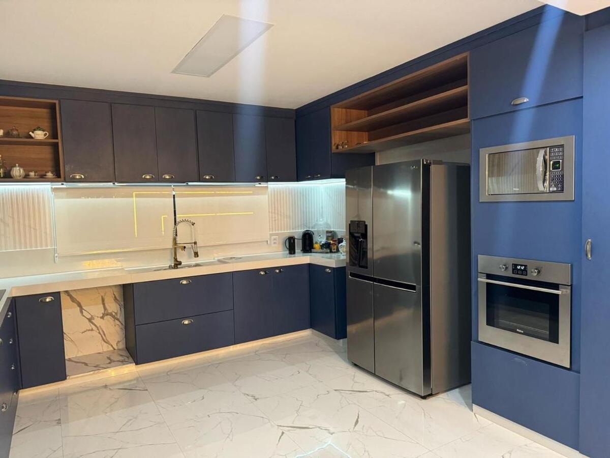 Beautiful house mansion for rent in Pinheiral - Housity