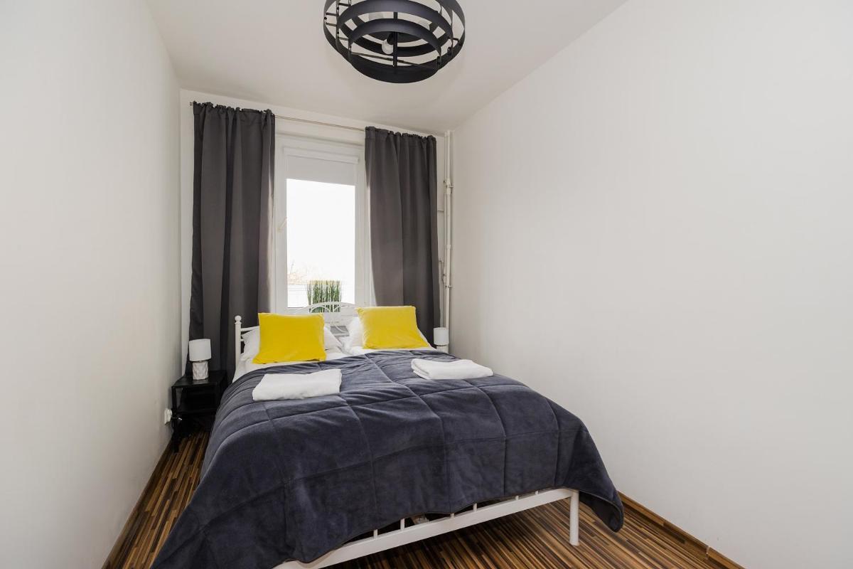 ShortStayPoland Dickensa (B31) - Housity