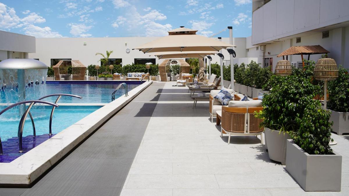Karachi Marriott Hotel - Hizvo