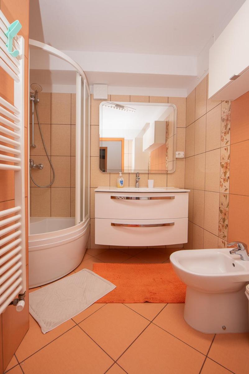Apartma Ferida - Housity