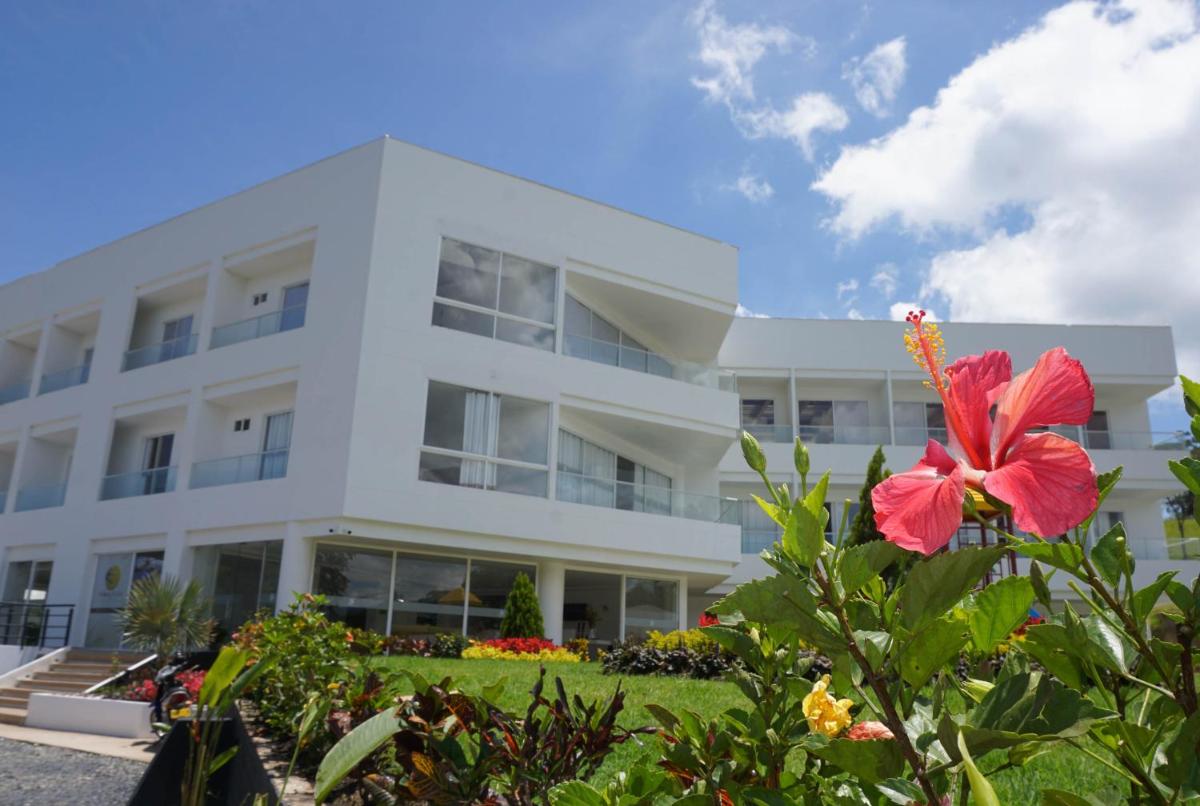 Hotel Palmeras De Luz - Housity