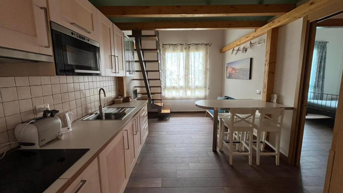 Bombyx Inn - Housity