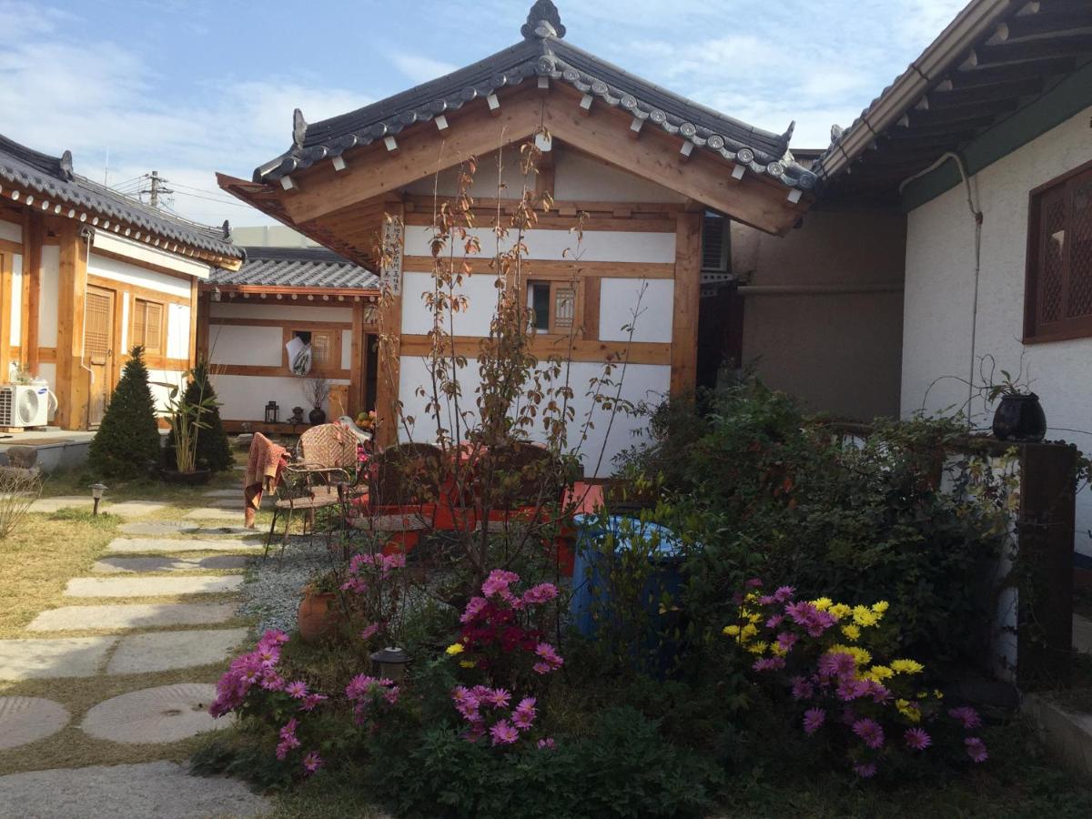 Dorandoran Guesthouse - Housity