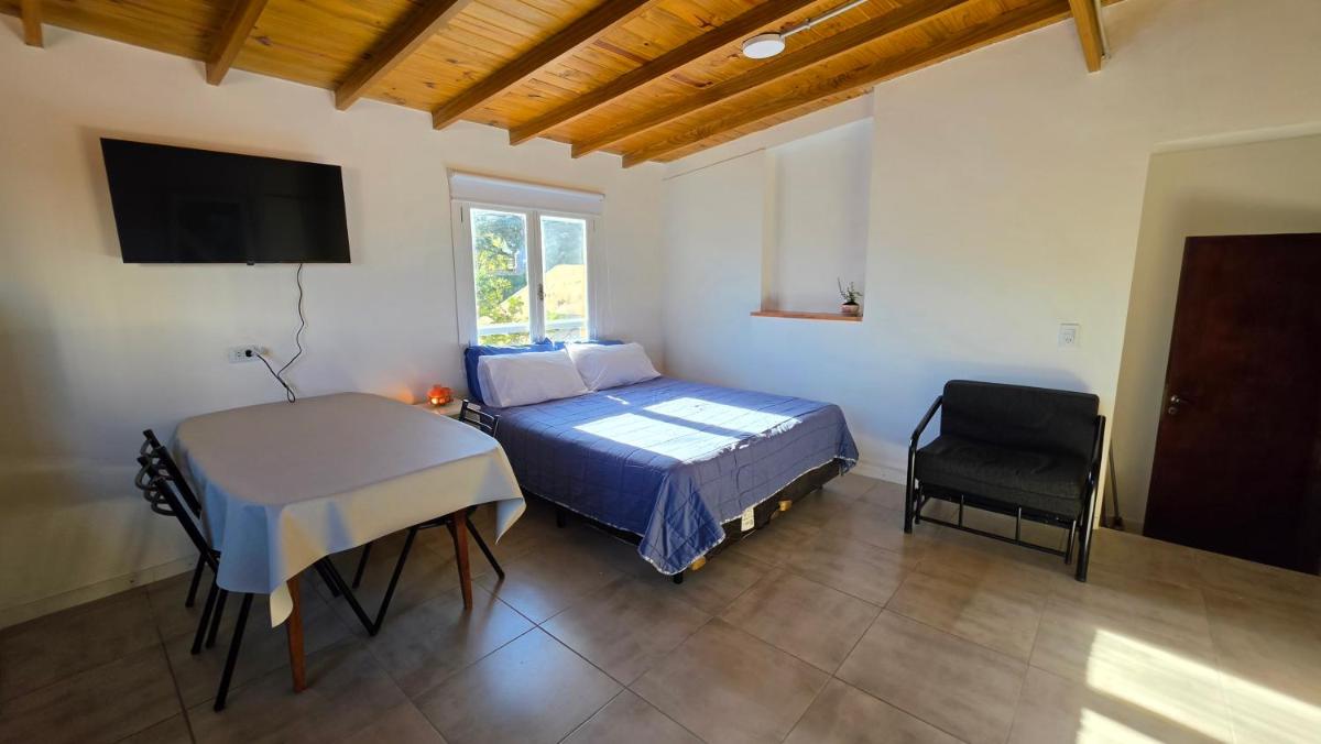 Hermosa casa PH equipada y con patio. Aestrenar - Housity