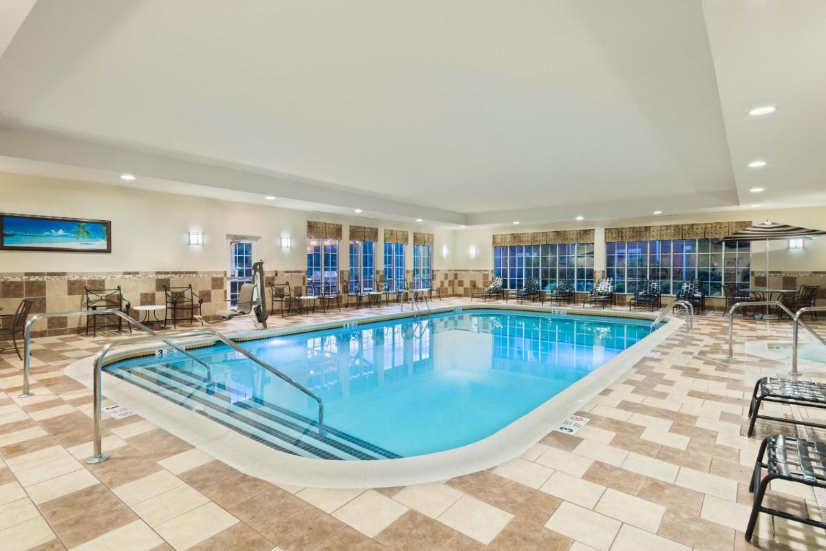 Homewood Suites by Hilton Buffalo-Amherst - Housity