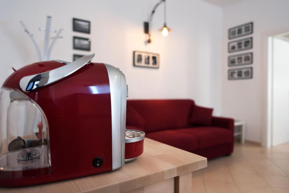 Suitetrails - Venezia Biennale Bianco & Rosso